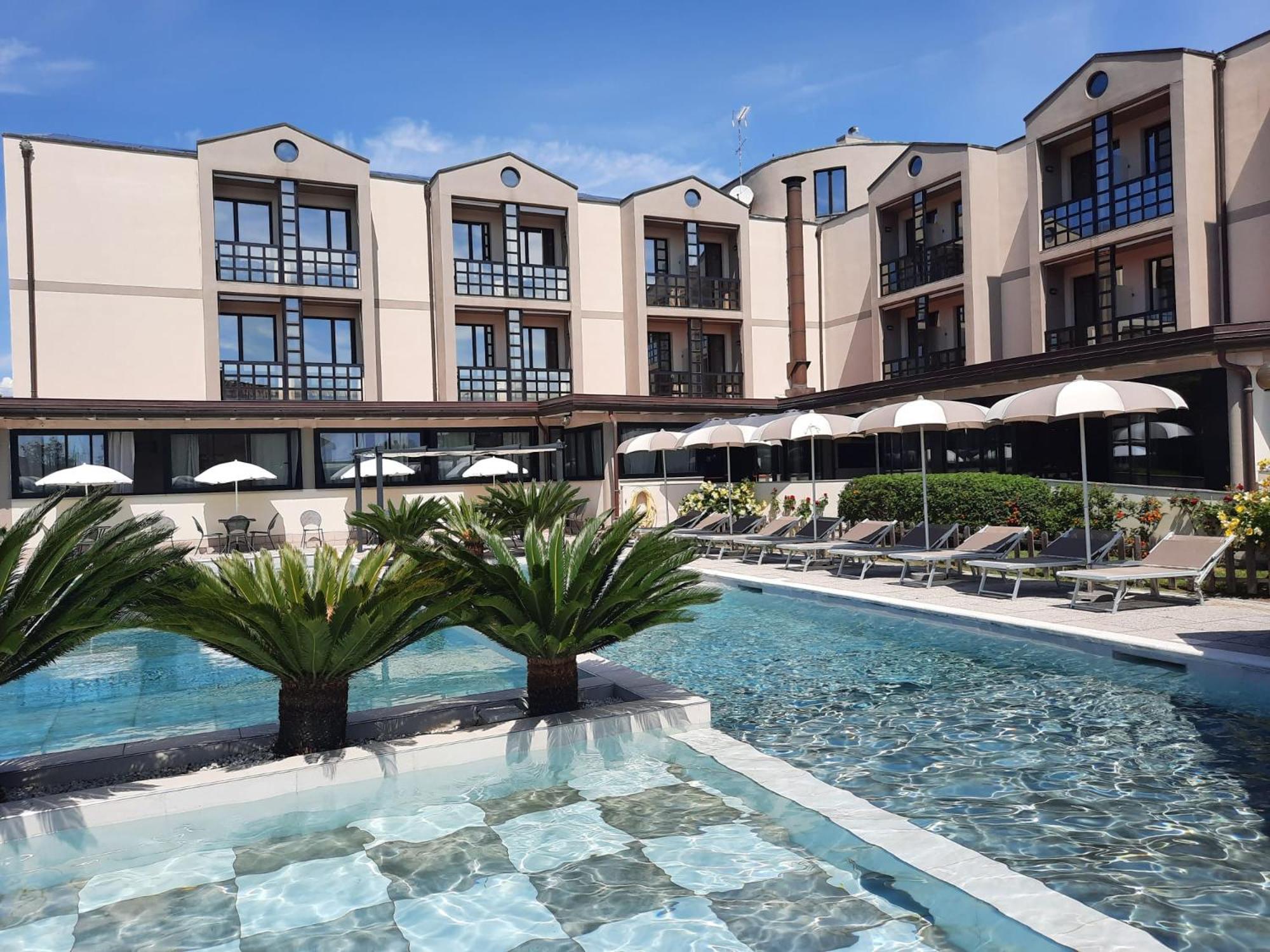 River Park Hotel Ameglia Eksteriør billede
